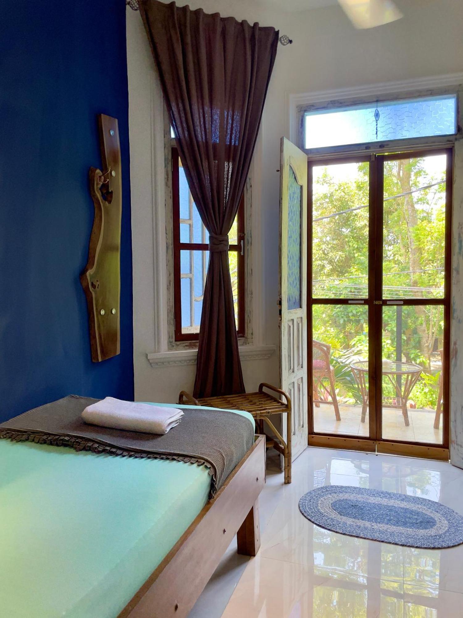 Habibi Hostel & Restaurant Unawatuna Eksteriør billede